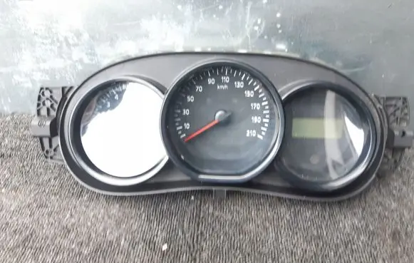 Dacia Sandero Speedometer (instrument cluster) 248102757R