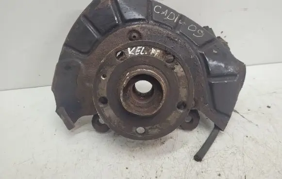 Volkswagen Caddy Front wheel hub