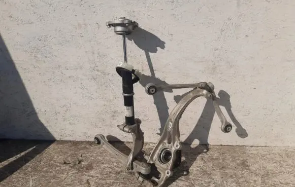 Audi A6 S6 C8 4K Front wheel hub spindle knuckle 4K0407560D
