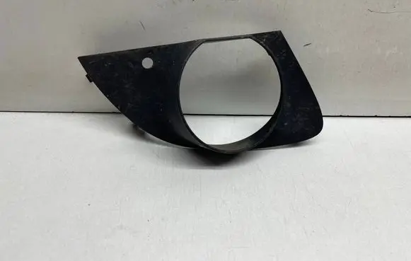BMW 7 E65 E66 Front fog light trim/grill 7142180 51117142180