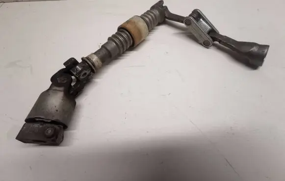 Mercedes-Benz C W203 Steering column universal joint 2104620748