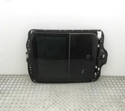 Maserati Levante Sunroof set 670140682 06701406820