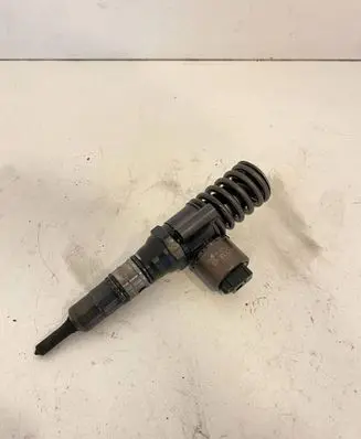 Audi A4 S4 B7 8E 8H Fuel injector 03G130073G 0414720404