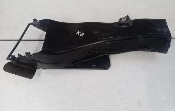 BMW X5 E70 Brake cooling air channel/duct 7222877