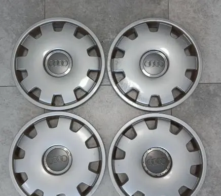 Audi A4 S4 B6 8E 8H R16 wheel hub/cap/trim 4B0601147D