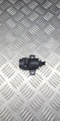 Renault Laguna I Turbo solenoid valve 7700113071