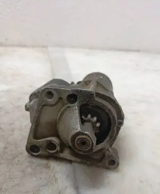 Renault Laguna I Starter motor D6RA33