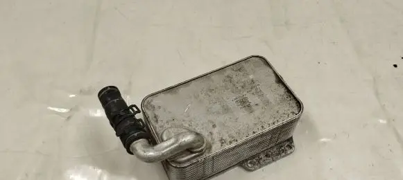 Engine oil radiator
