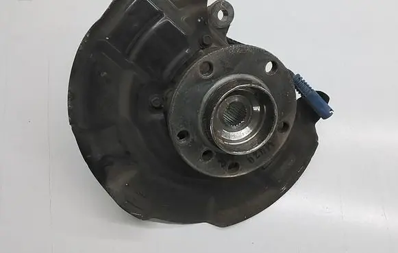 Mini Cooper Countryman R60 Front wheel hub 31219808400