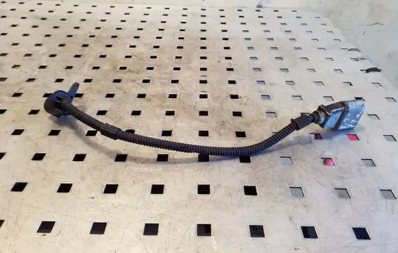 Volkswagen Caddy Crankshaft position sensor 9805940