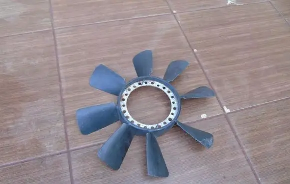 Audi A6 S6 C5 4B Fan impeller 078131301F