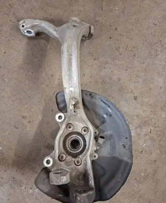 Audi A6 S6 C6 4F Front wheel hub spindle knuckle