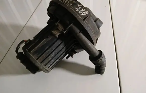 Audi A6 S6 C5 4B Secondary air pump 06a959253b