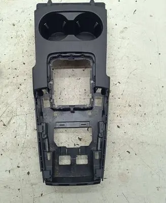 Audi A3 S3 8V Other center console (tunnel) element 8V1864261A