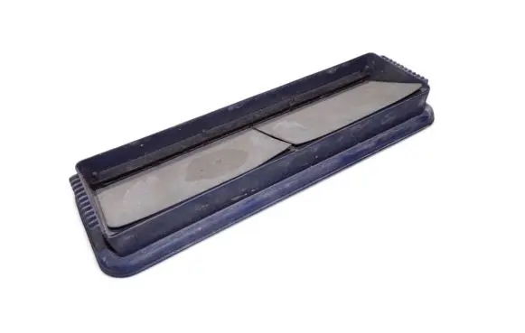 Skoda Fabia Mk2 (5J) Quarter panel pressure vent 6X0819465D