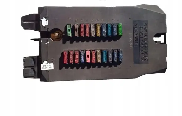 Mercedes-Benz Sprinter W906 Fuse box set A9015400150