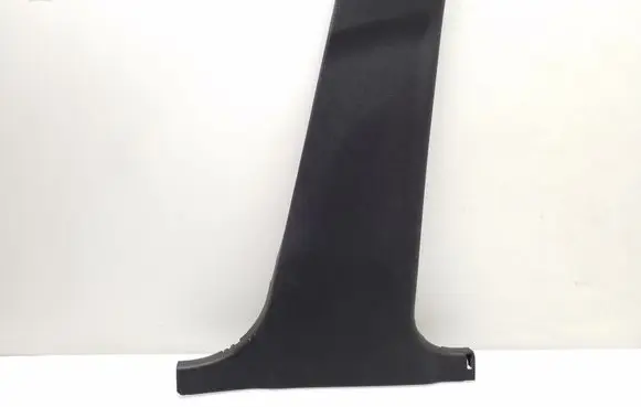 Mercedes-Benz C W204 (B) pillar trim (bottom) A2046900425