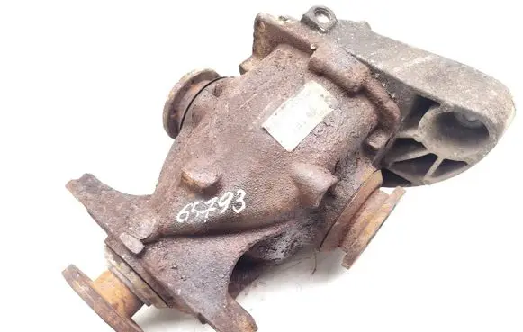 BMW 1 E81 E87 Rear differential 7524319