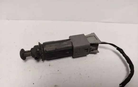 Renault Laguna I Brake pedal sensor switch 110894