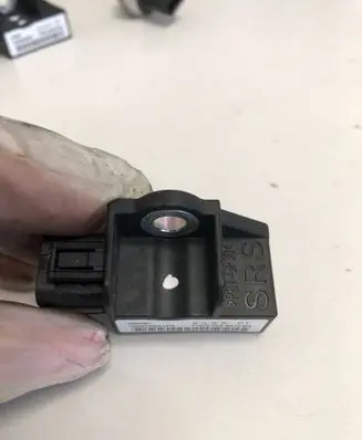 Honda CR-V Airbag deployment crash/impact sensor 77970T2AA010M4 5WK44621 G0V13WU142