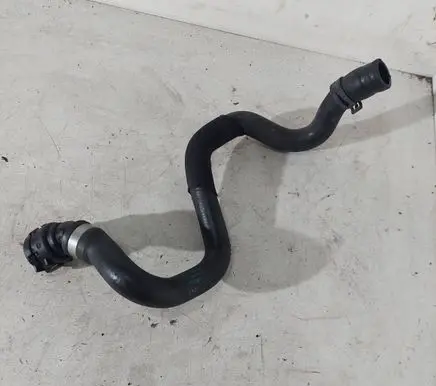 BMW 5 F10 F11 Engine coolant pipe/hose