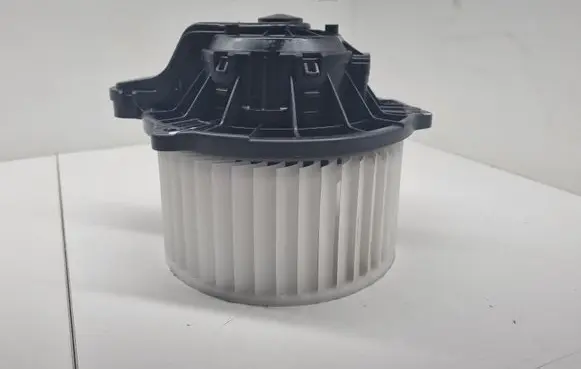 Hyundai i30 Heater fan/blower F00S3B2474 130713