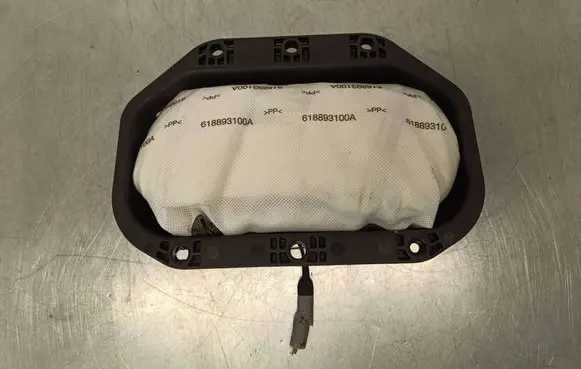 Opel Zafira C Passenger airbag 13381058 420000000000X 366398980