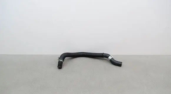 Toyota Prius (XW30) Engine coolant pipe/hose