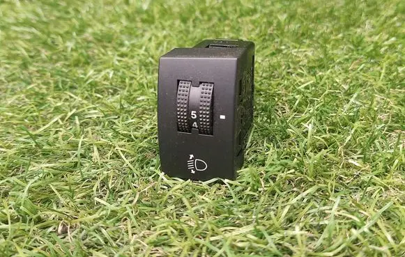 KIA Venga Other switches/knobs/shifts 933701P900