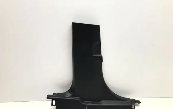 (B) pillar trim (bottom)