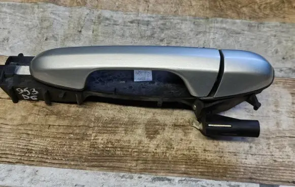Chrysler Pacifica Rear door exterior handle 40264400