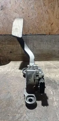 KIA Sportage Accelerator throttle pedal 327001FXXX