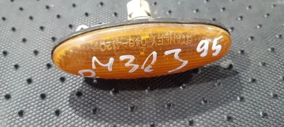 Mazda 323 Front fender indicator light