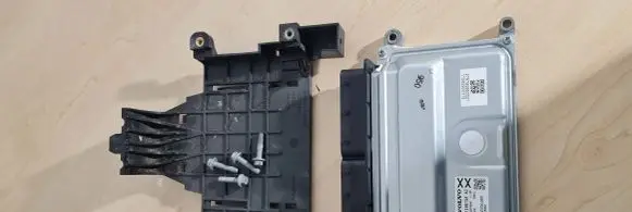 Volvo XC70 Engine control unit/module 31286154AC MB2797009500