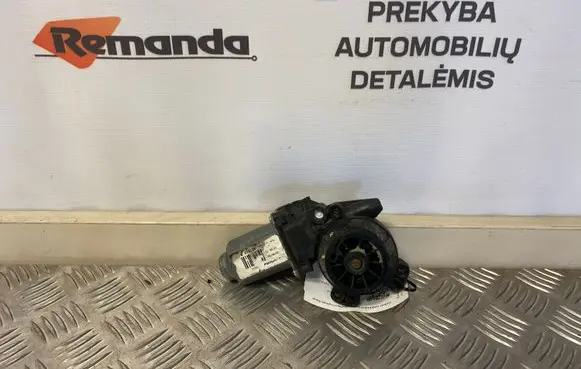 Renault Modus Rear door window regulator motor