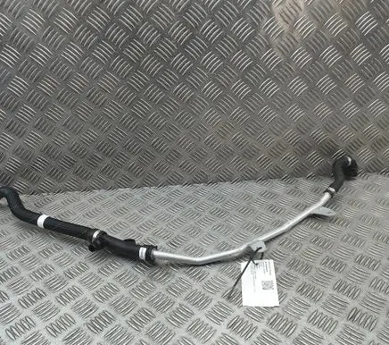 BMW X6 G06 Engine coolant pipe/hose 8470070 8598364