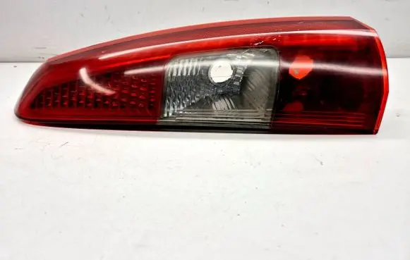 Volvo V70 Rear/tail lights 160986