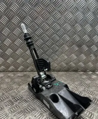 Gear shifter/selector