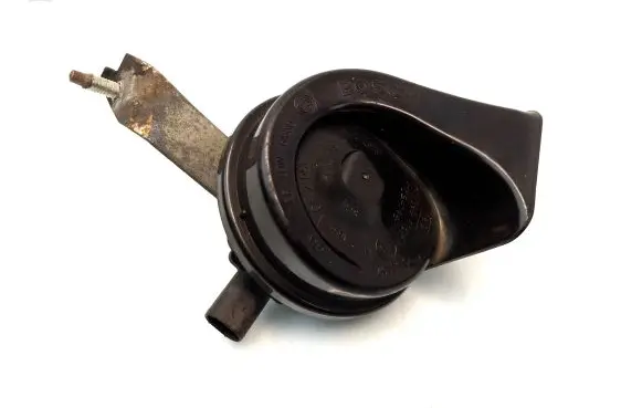 BMW X3 E83 Horn signal 7195893 61337195893