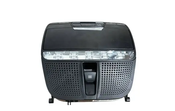 Mercedes-Benz C W205 Front seat light A0009004017 91062TF9000X3