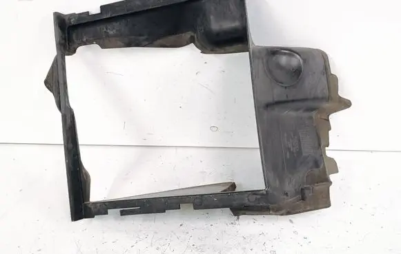 Audi Q7 4L Intercooler air guide/duct channel 4L0117335F