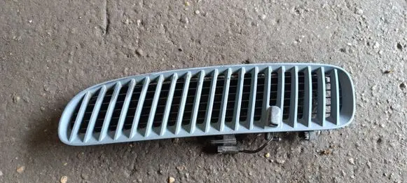 BMW X5 E53 Bonnet/hood grill 51137113727