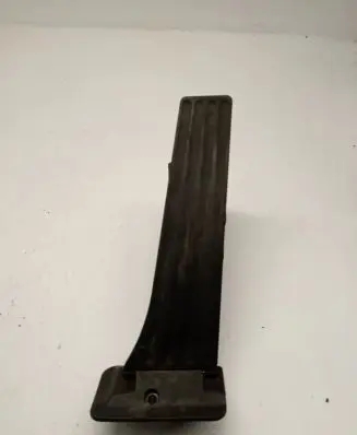 BMW 7 G11 G12 Accelerator throttle pedal 6859999