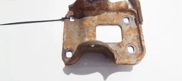 Audi A4 S4 B5 8D Bracket in trunk/boot 
