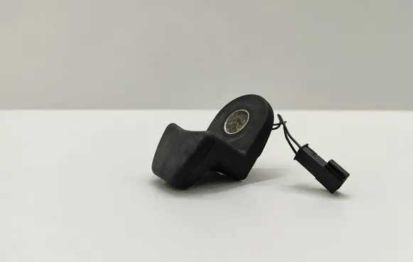 BMW 5 E60 E61 Tailgate glass/window release handle 61318385694 8385694 61319200673