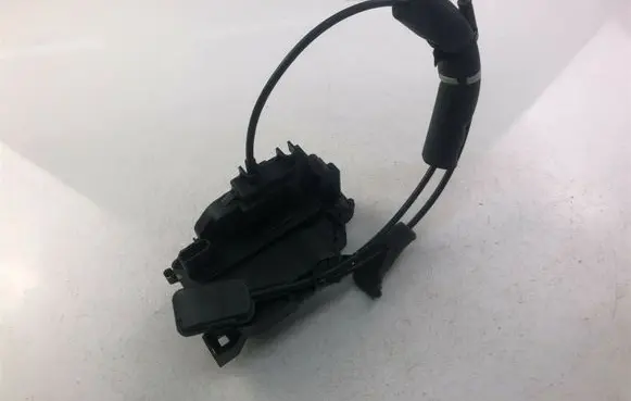 Renault Scenic II - Grand scenic II Rear door lock 825030004R K5110