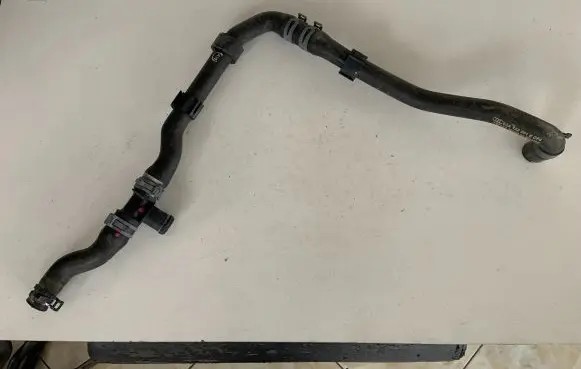 Audi Q5 SQ5 Engine coolant pipe/hose 80A122901E