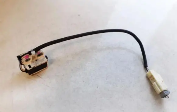 Sensor