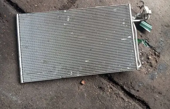 Volvo S40 A/C cooling radiator (condenser) 31418513