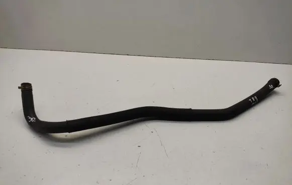Renault Trafic II (X83) Engine coolant pipe/hose 215034648R
